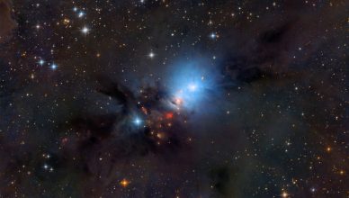 Nebulosa na região da nuvem molecular do Perseu.