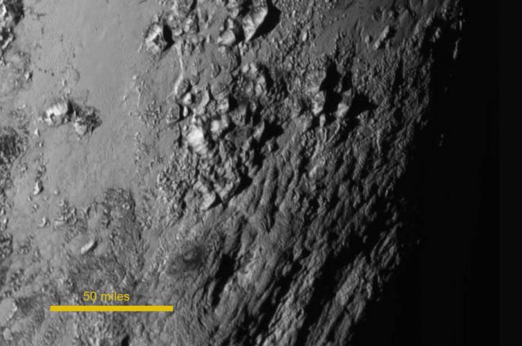 Plutão visto pela New Horizons