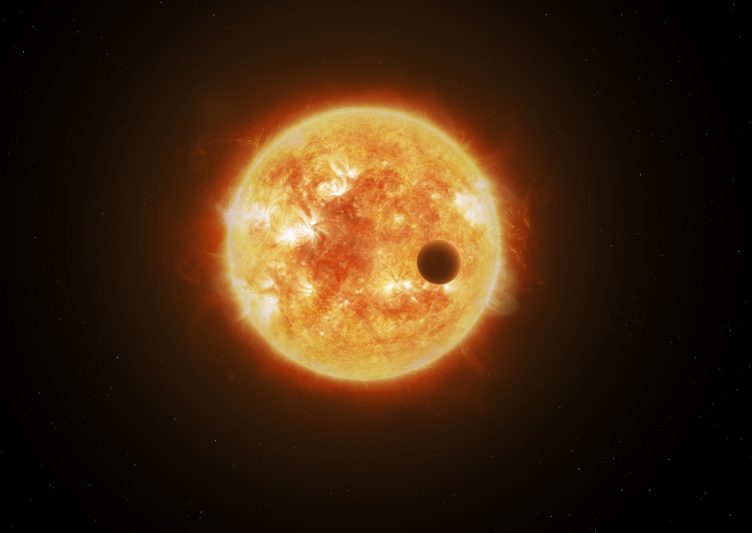 Imagem artística de um exoplaneta a transitar em frente à sua estrela.