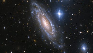 Galáxia espiral NGC 1964