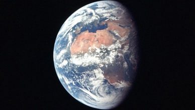 A Terra fotografada da nave Apollo 11