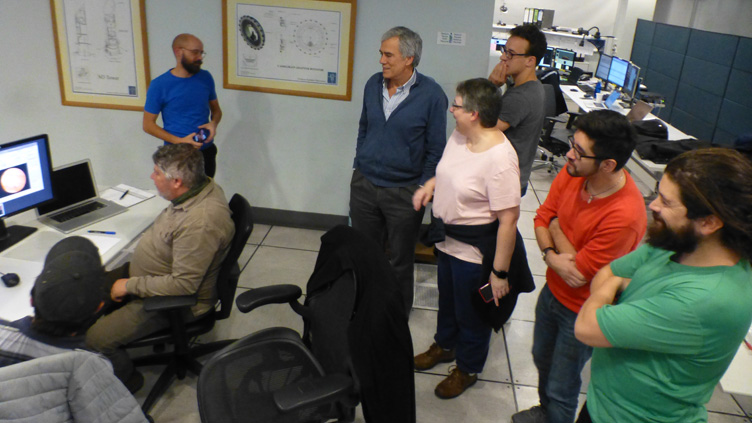 Sala no Observatório do Paranal, no Chile, onde são recebidas as imagens do VLT e os dados do espectrógrafo ESPRESSO.