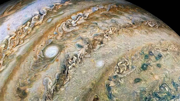 Imagem de Júpiter obtida pela sonda Juno, da NASA, em fevereiro de 2022. 